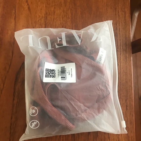 Ribbed bikini - Picture 3 of 3